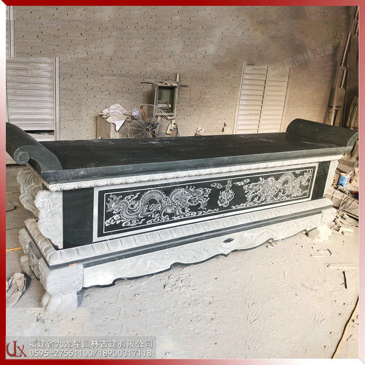 墓地石供桌