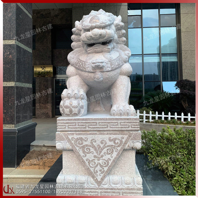 门口石狮子图片