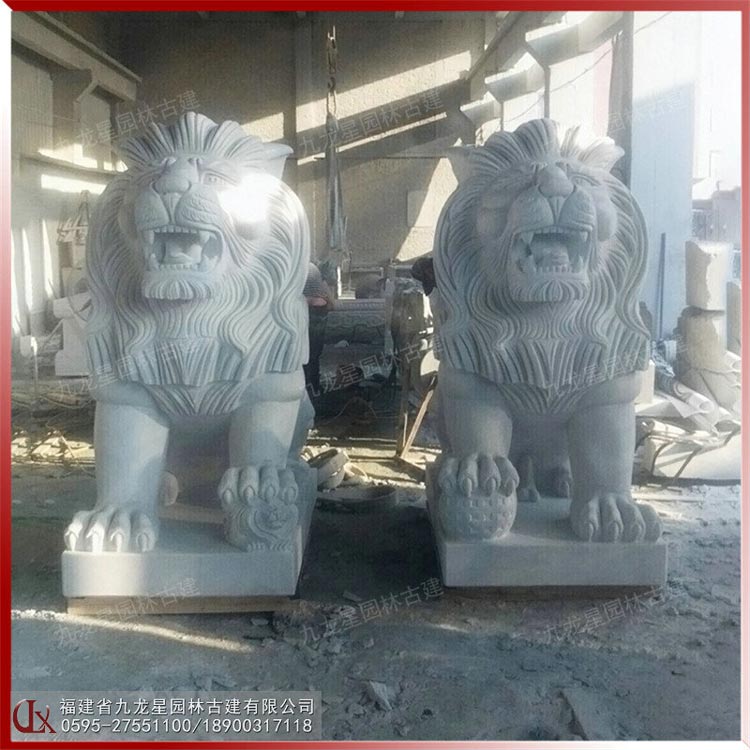 汉白玉石狮子