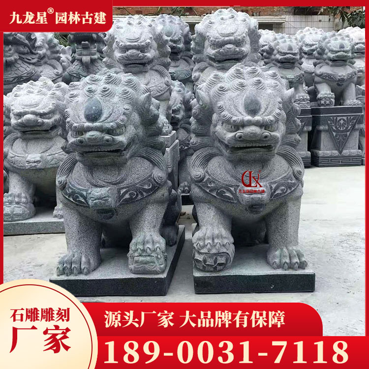 墓地狮子图片
