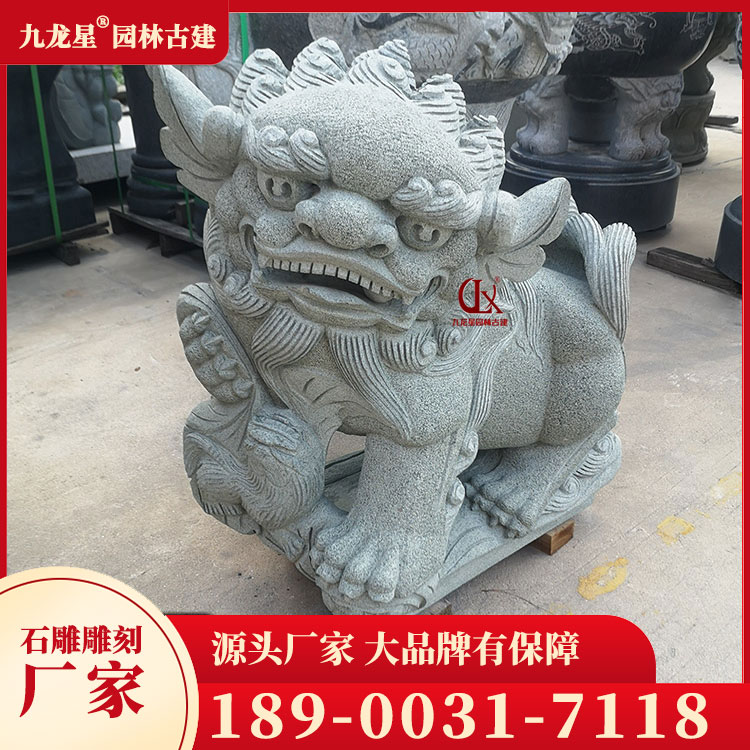 墓地狮子图片