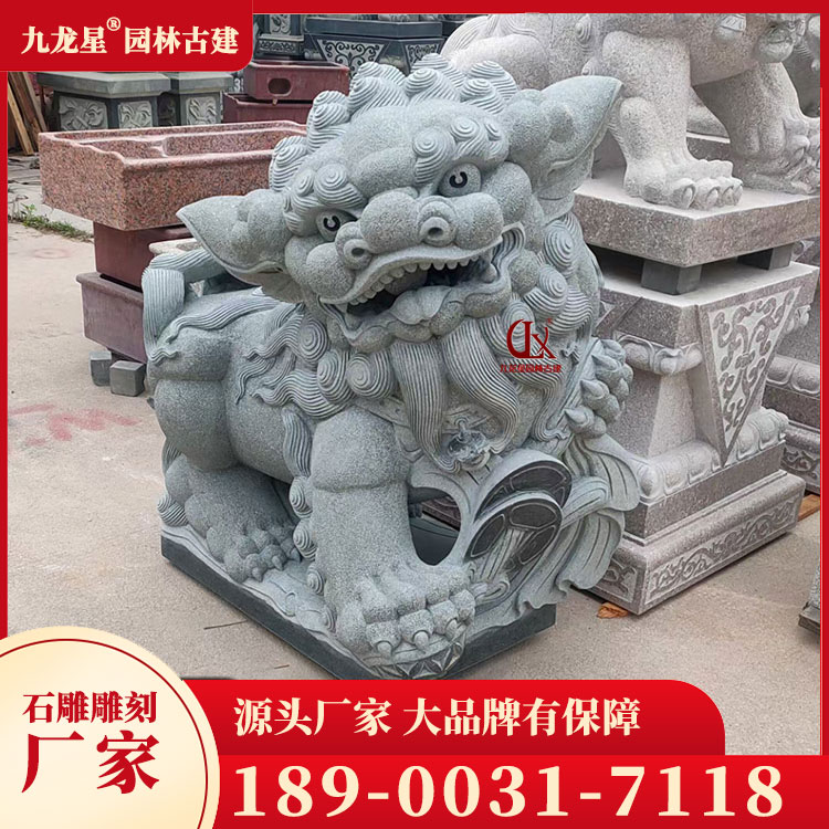 墓地狮子图片